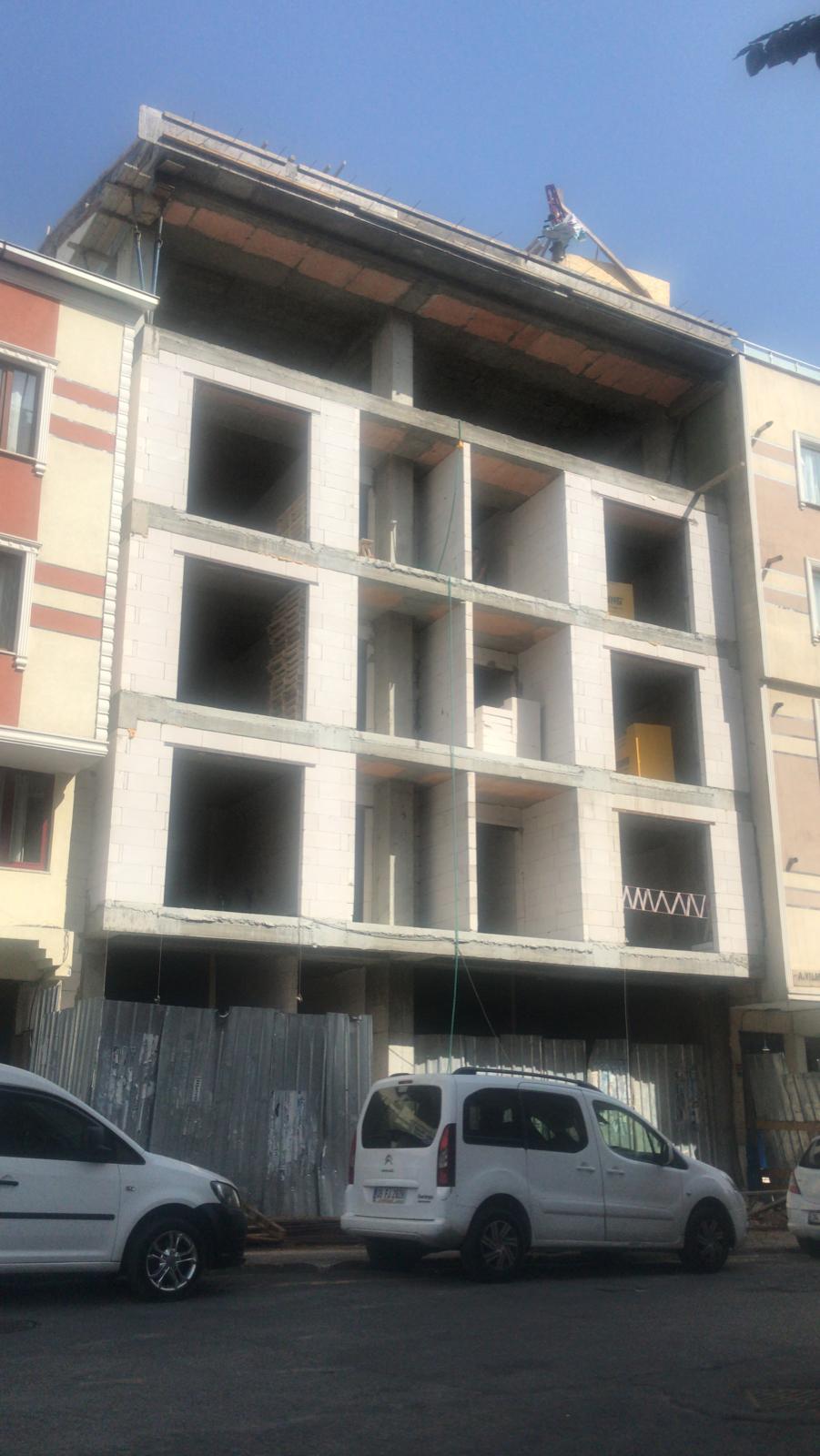 Kılıç Apartmanı - Cephe Kabuk Oluşumu